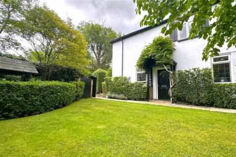 Glebe Lane, Arkley, Hertfordshire, EN5 4 bed detached house for sale