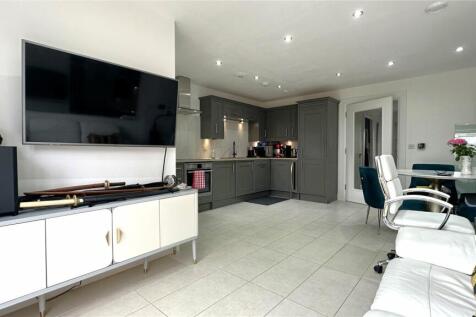 Victoria Road, Barnet, EN4 4 bed house for sale