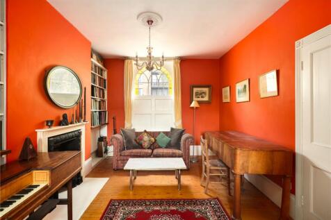 Mare Street, Hackney, London, E8 3 bed terraced house for sale