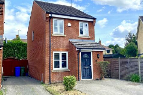 2 bedroom detached house for sale