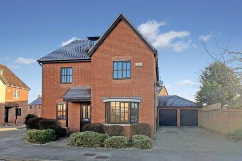 5 bedroom detached house for sale