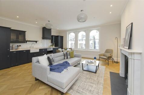 London W11 1 bed apartment for sale