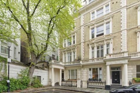 Clanricarde Gardens, London W2 2 bed flat for sale