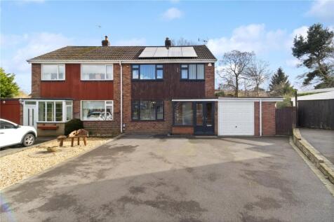 Warbank Close, Alvechurch... 3 bed semi