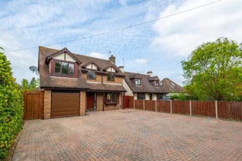 Povey Cross Road, Horley 4 bed detached house for sale