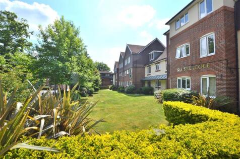 Branksomewood Road, Fleet GU51 1 bed apartment for sale