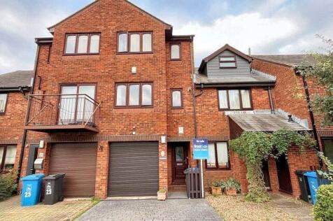 Waldren Close, Baiter Park, Poole... 3 bed terraced house for sale