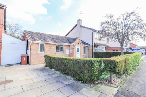 Meadow Brook Close, Normanton WF6 3 bed semi