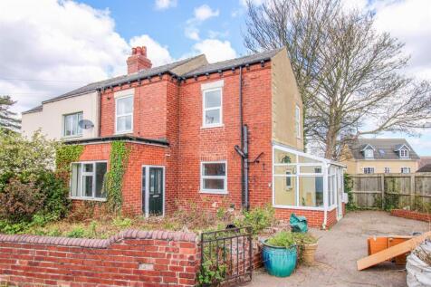 Greenbank Grove, Altofts WF6 2 bed semi