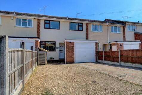 3 Kilbury Drive, Worcester.  WR5 2NE 3 bed terraced house for sale