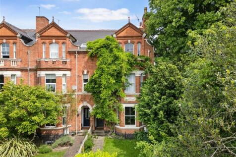 Lavender Road, Barbourne, Worcester 6 bed end of terrace house for sale