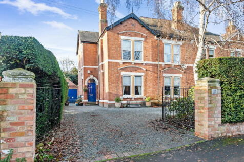 2 Thorneloe Road, Barbourne... 6 bed semi