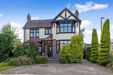 69 Station Road, Fernhill Heath... 4 bed detached house for sale