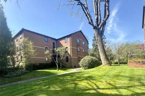 St. Winifreds Road, Bournemouth... 2 bed apartment for sale