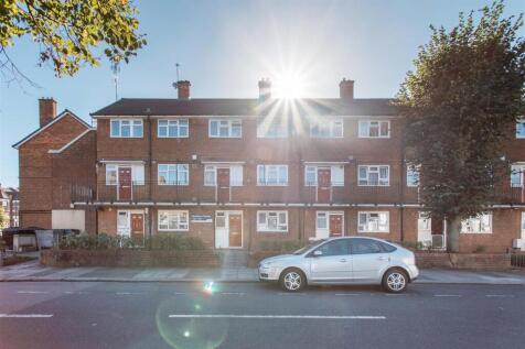 Roseberry Gardens, Haringey 3 bed maisonette for sale