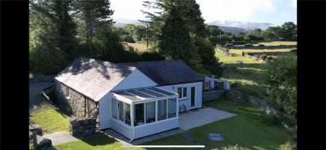 2 bedroom bungalow for sale