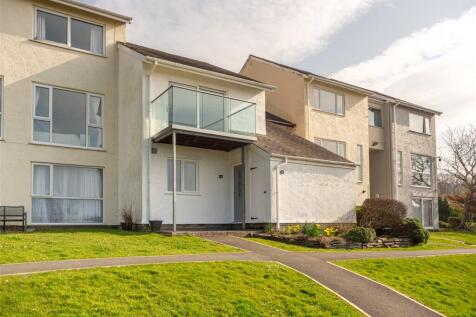 Ffordd Glyder, Y Felinheli, Gwynedd... 2 bed terraced house for sale