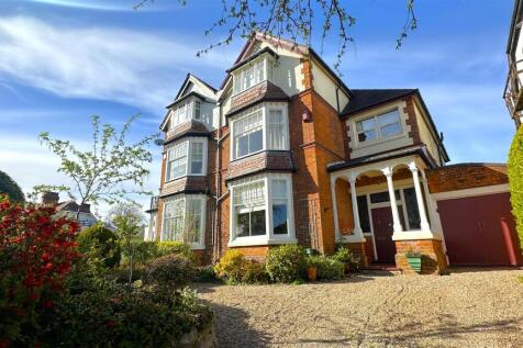 Bunbury Road, Birmingham B31 4 bed semi