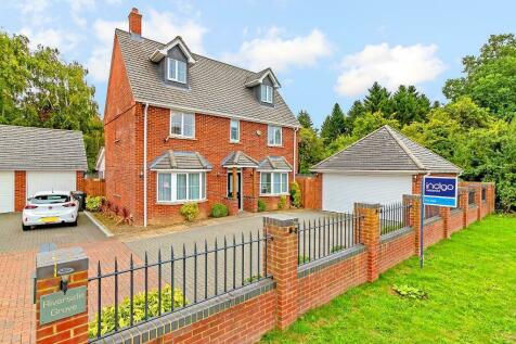 5 bedroom detached house for sale