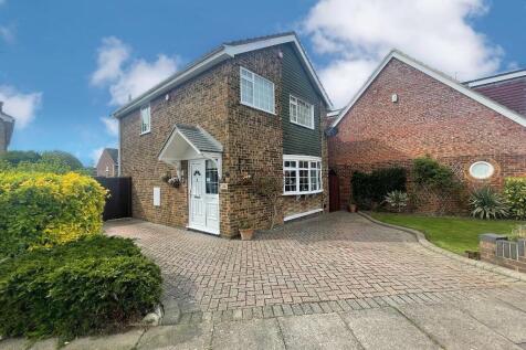 Turnpike Drive, Warden Hills, Luton... 3 bed detached house for sale