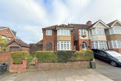 Culverhouse Road, New Bedford Road... 3 bed detached house for sale