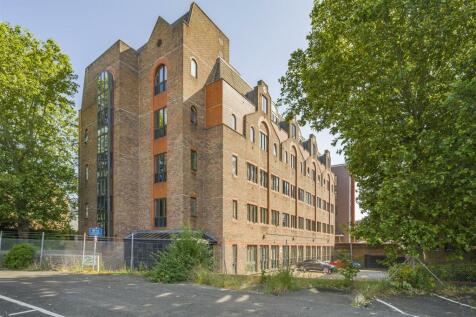 Knightrider Street, Maidstone 1 bed apartment for sale