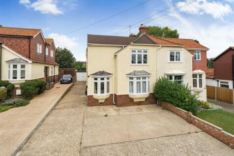 5 bedroom semi-detached house for sale