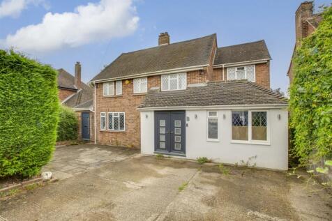 Rupert Avenue, High Wycombe HP12 5 bed detached house for sale