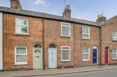 Temple End, High Wycombe HP13 2 bed terraced house for sale