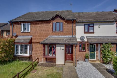 Parslow Close, Aylesbury HP21 2 bed terraced house for sale