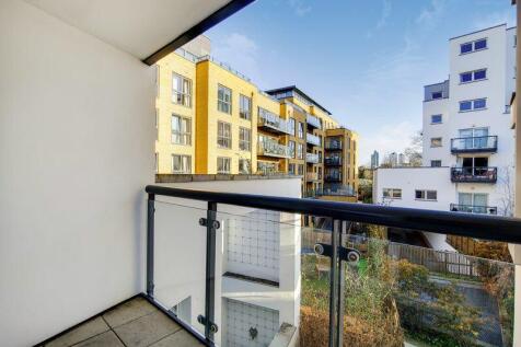 Fabulous Two Bedroom Apartment in... 2 bed apartment for sale
