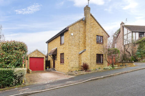 Penshurst Rise, Frimley, Camberley... 4 bed detached house for sale