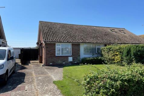 2 bedroom semi-detached bungalow for sale