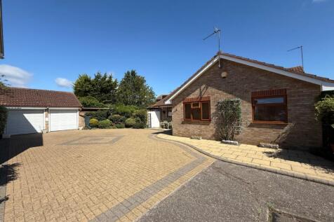 3 bedroom bungalow for sale