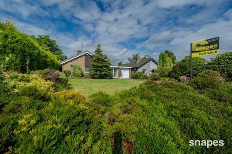 3 bedroom detached bungalow for sale