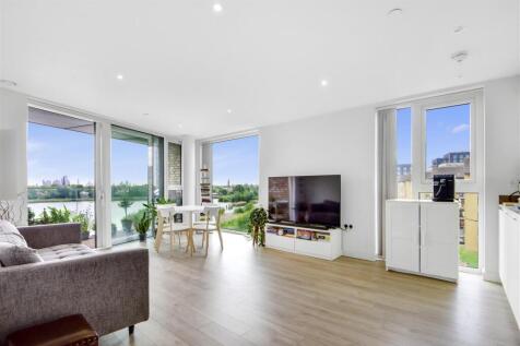 Newnton Close, London, N4 2 bed apartment for sale