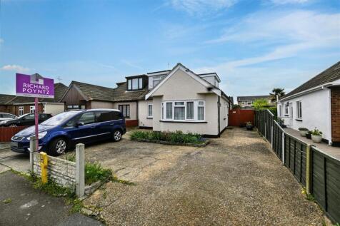 5 bedroom chalet for sale