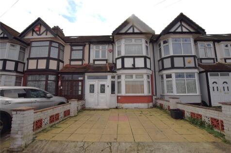 Langham Drive, Romford, RM6 4 bed terraced house for sale