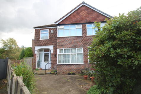 Cromford Avenue, Stretford, M32 9RQ 4 bed semi