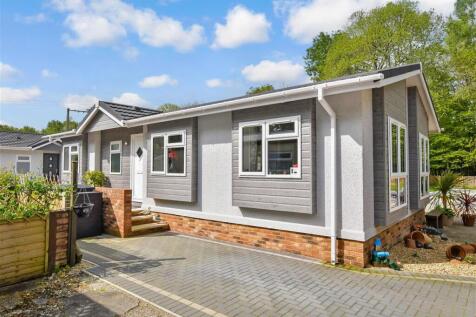 2 bedroom park home for sale