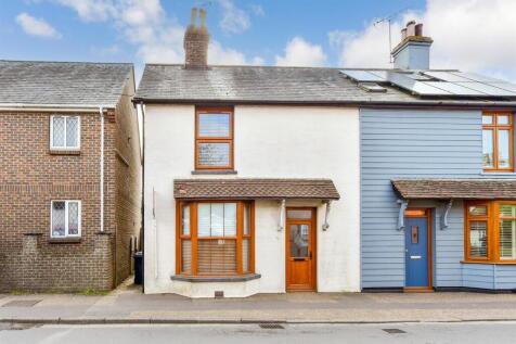 2 bedroom semi-detached house for sale