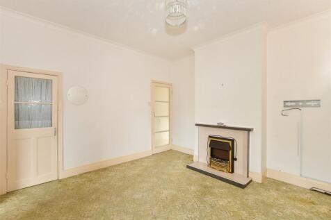 2 bedroom detached house for sale