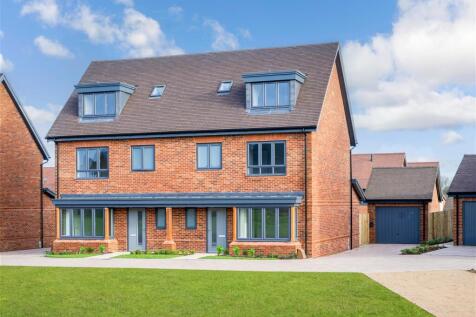 4 bedroom semi-detached house for sale