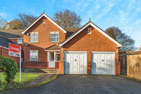 4 bedroom detached house for sale