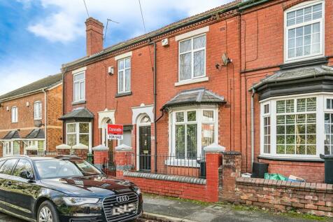 4 bedroom terraced house for sale