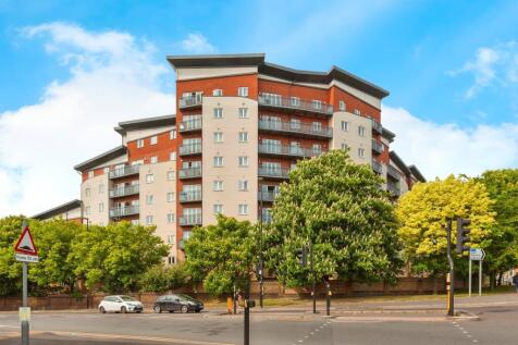 1 bedroom flat for sale