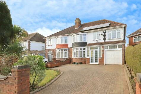 5 bedroom semi-detached house for sale