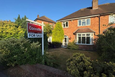 3 bedroom semi-detached house for sale