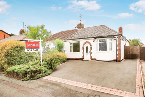 2 bedroom semi-detached bungalow for sale