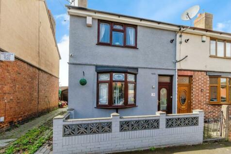 2 bedroom end of terrace house for sale